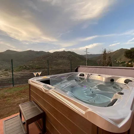 La Casa Del Valle Holiday home *