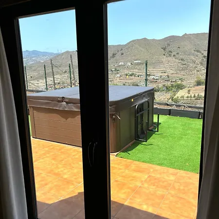 La Casa Del Valle Holiday home *